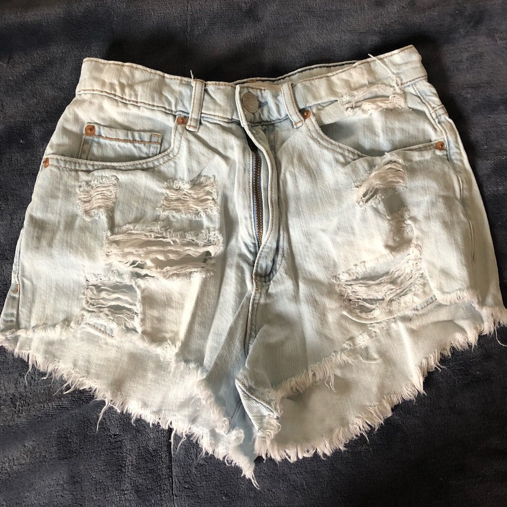 Light denim shorts